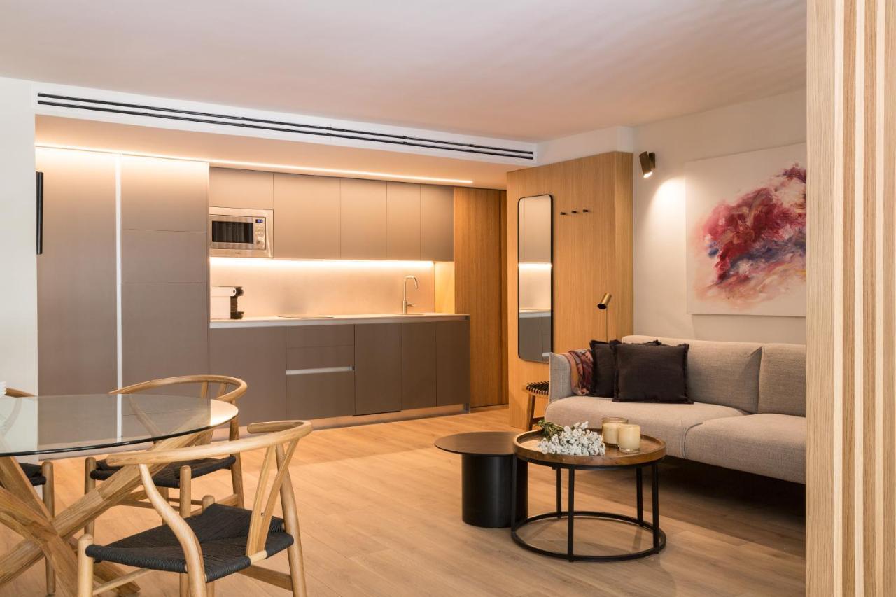Puerta Catedral Suites Seville Ngoại thất bức ảnh