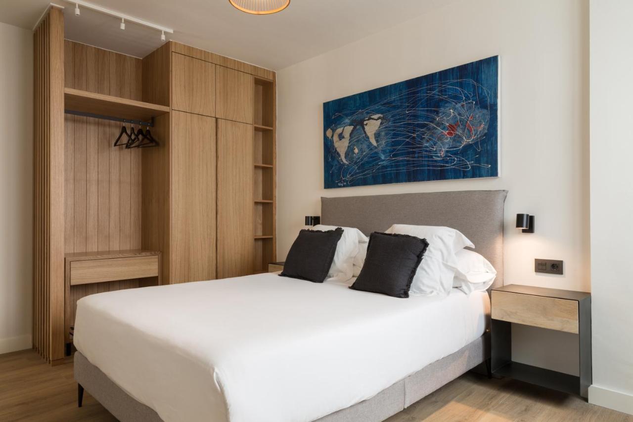 Puerta Catedral Suites Seville Ngoại thất bức ảnh