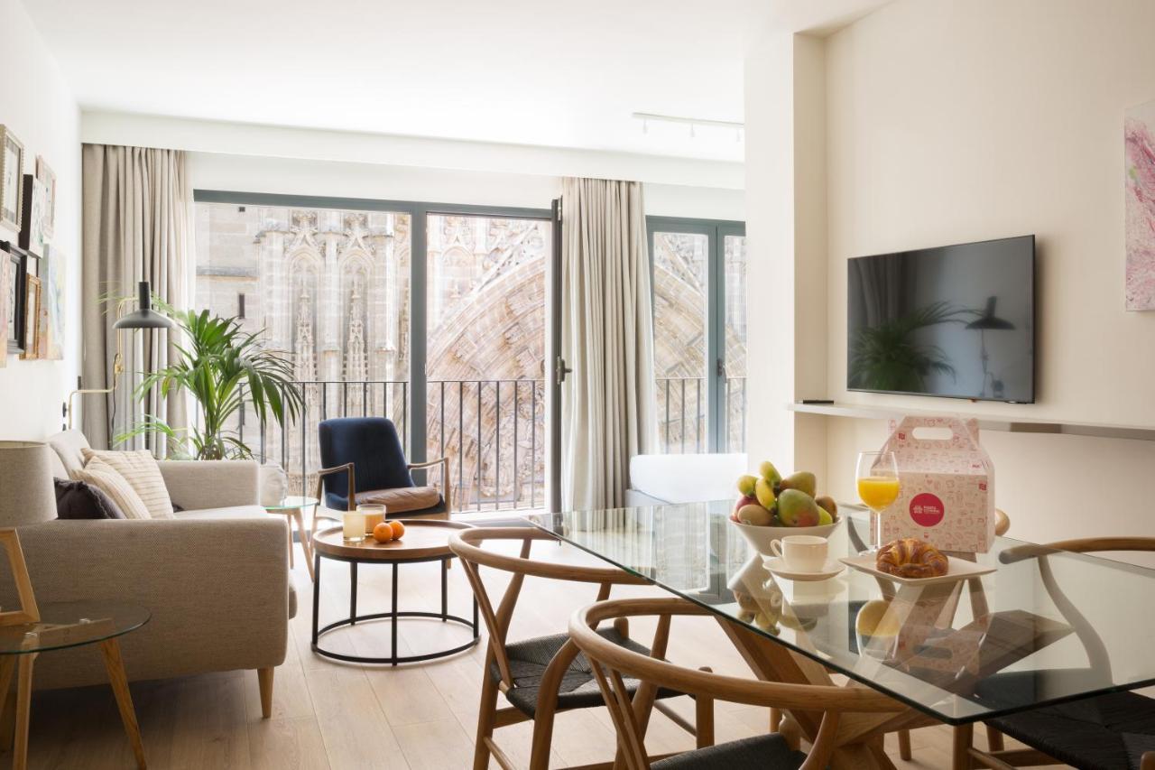 Puerta Catedral Suites Seville Ngoại thất bức ảnh