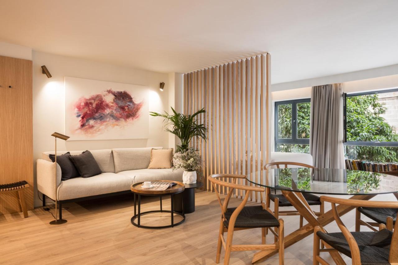 Puerta Catedral Suites Seville Ngoại thất bức ảnh