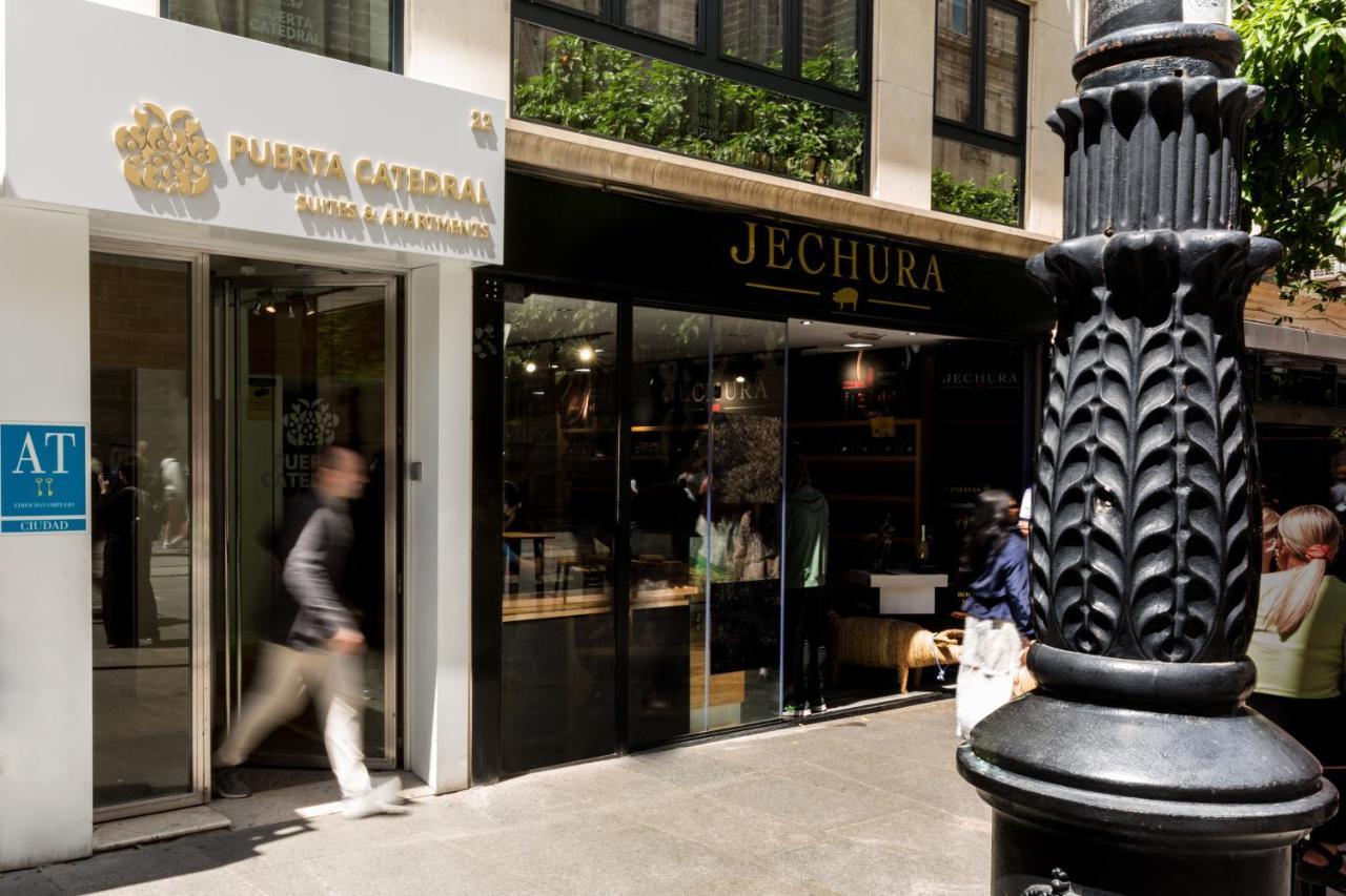 Puerta Catedral Suites Seville Ngoại thất bức ảnh